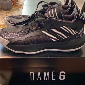 Same 6 basketball shoes